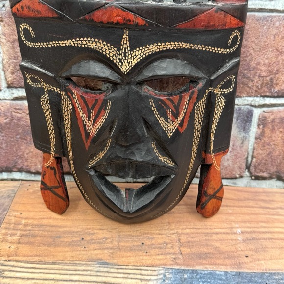 VTG African Hand-Carved Wooden Tribal Mask Etched  Decorative Wall Hanging - Picture 2 of 5
